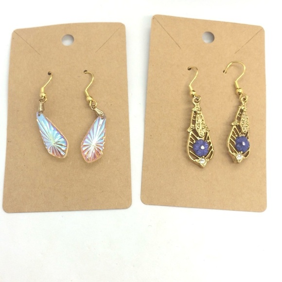 3/$30 VINTAGE EARRINGS PLASTIC DANGLE AB AURORA BOREALIS FLOWER GOLD TONE FAIRY - Picture 4 of 10